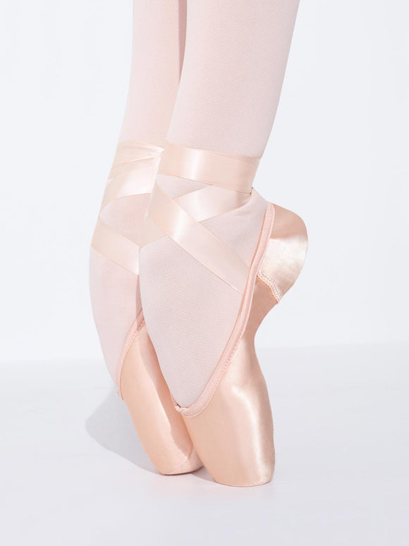 Capezio Airess Tapered Toe (Firm) Pointe Shoe
